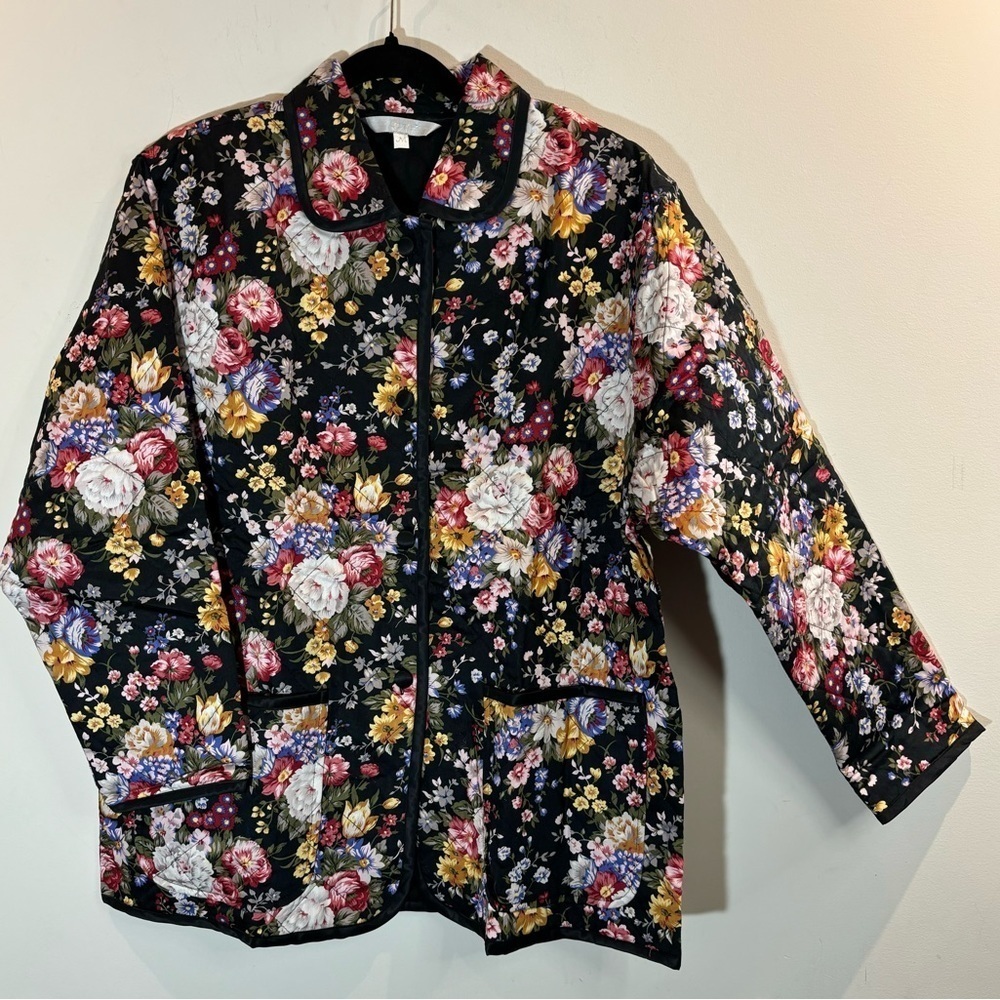 OPIA Sz M Quilted Floral Patch Pockets Bias Trim Button  Up Blazer Jacket NWOT